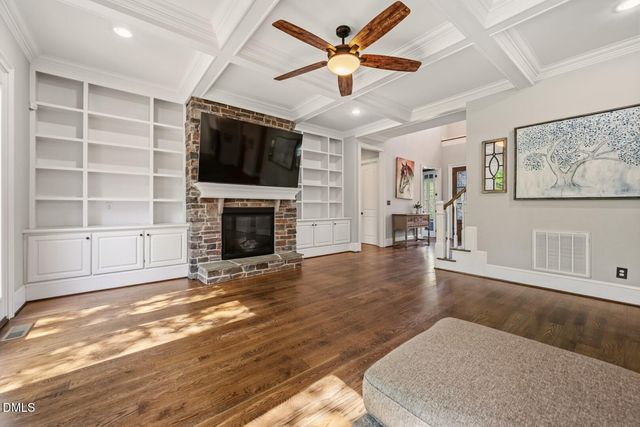 693 Hawthorne Place, Creedmoor, NC 27522