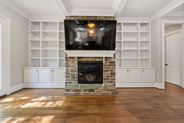 693 Hawthorne Place, Creedmoor, NC 27522