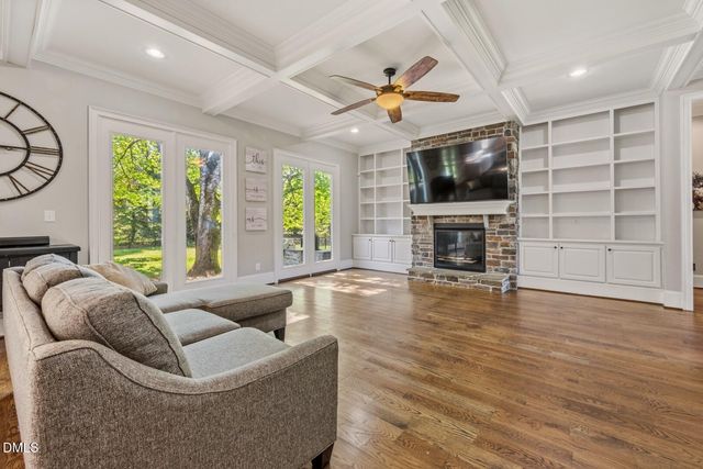 693 Hawthorne Place, Creedmoor, NC 27522