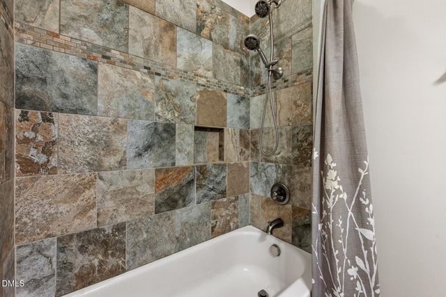 693 Hawthorne Place, Creedmoor, NC 27522