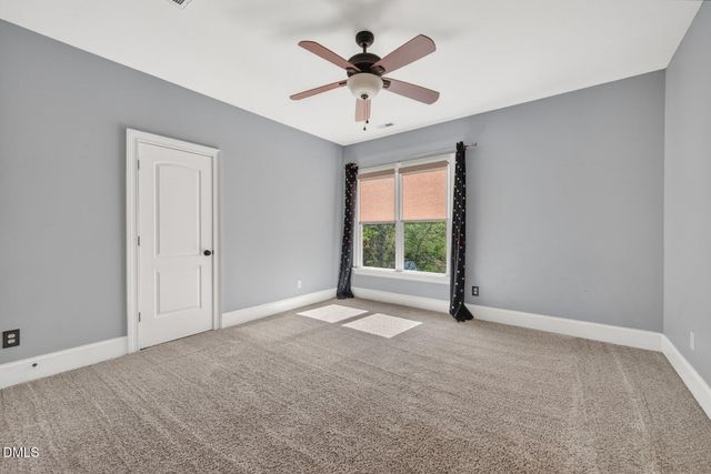 693 Hawthorne Place, Creedmoor, NC 27522