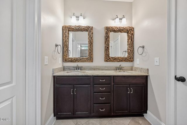 693 Hawthorne Place, Creedmoor, NC 27522