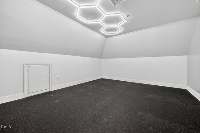 693 Hawthorne Place, Creedmoor, NC 27522