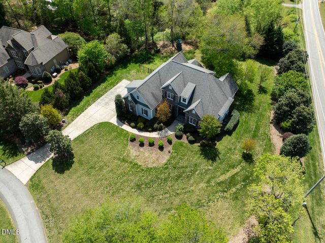 693 Hawthorne Place, Creedmoor, NC 27522