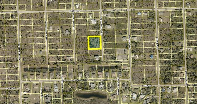 913 Broadway AVE, Lehigh Acres, FL 33972