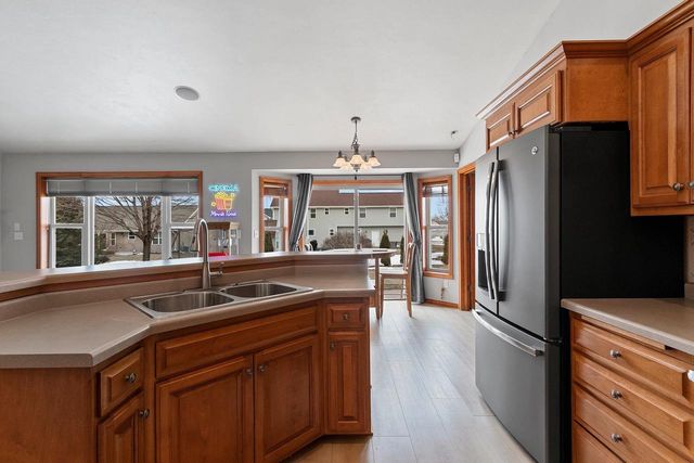 3950 AGATHA CHRISTIE AVENUE, De Pere, WI 54115