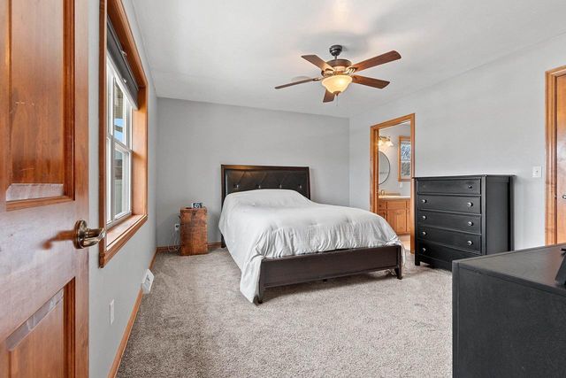 3950 AGATHA CHRISTIE AVENUE, De Pere, WI 54115