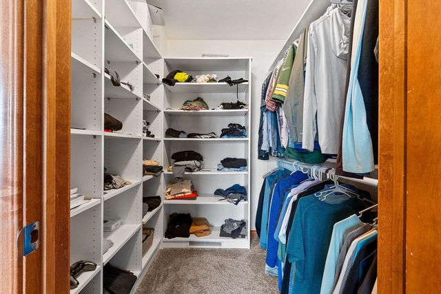 3950 AGATHA CHRISTIE AVENUE, De Pere, WI 54115