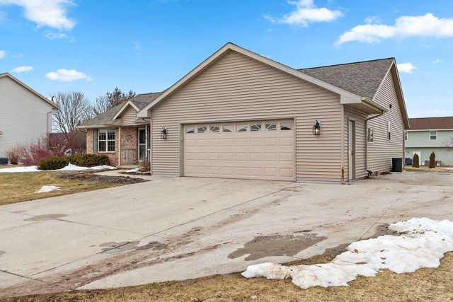 3950 AGATHA CHRISTIE AVENUE, De Pere, WI 54115