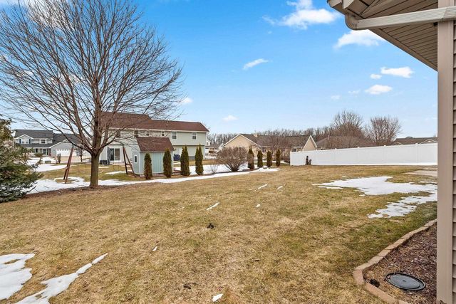 3950 AGATHA CHRISTIE AVENUE, De Pere, WI 54115