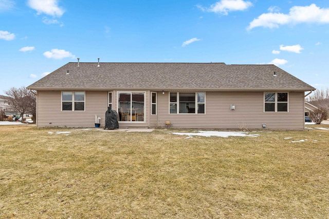 3950 AGATHA CHRISTIE AVENUE, De Pere, WI 54115