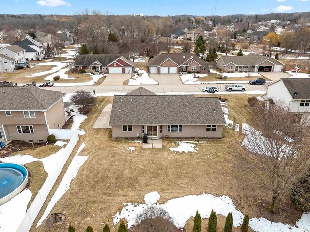 3950 AGATHA CHRISTIE AVENUE, De Pere, WI 54115