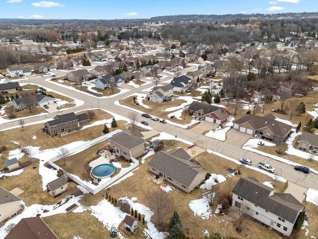 3950 AGATHA CHRISTIE AVENUE, De Pere, WI 54115