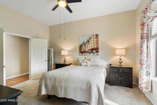 10527 E TIERRA BUENA Lane, Scottsdale, AZ 85255