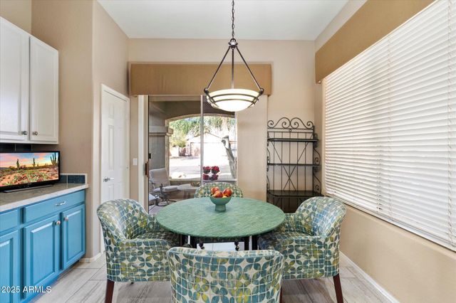 10527 E TIERRA BUENA Lane, Scottsdale, AZ 85255