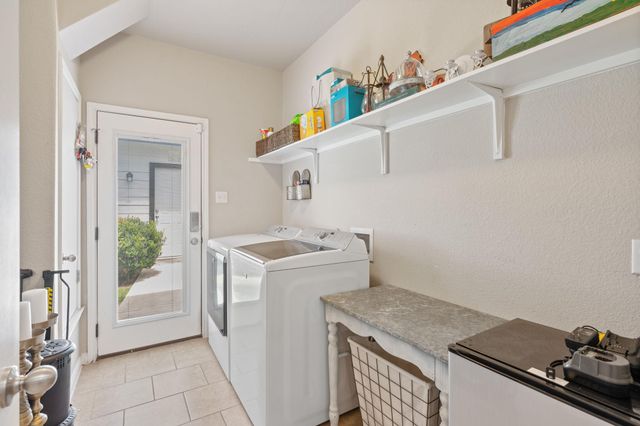 2037 Herzog BLVD, Kyle, TX 78640