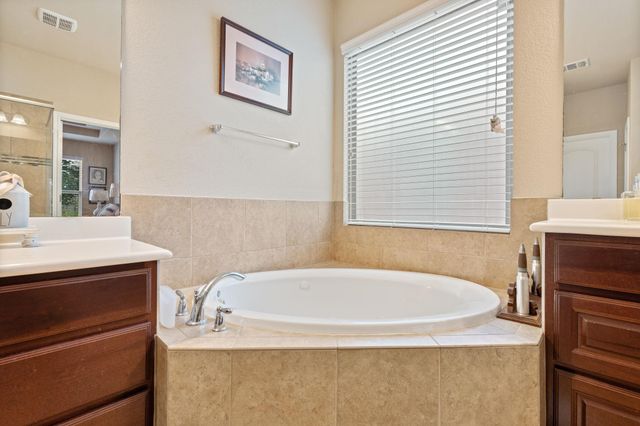 2037 Herzog BLVD, Kyle, TX 78640