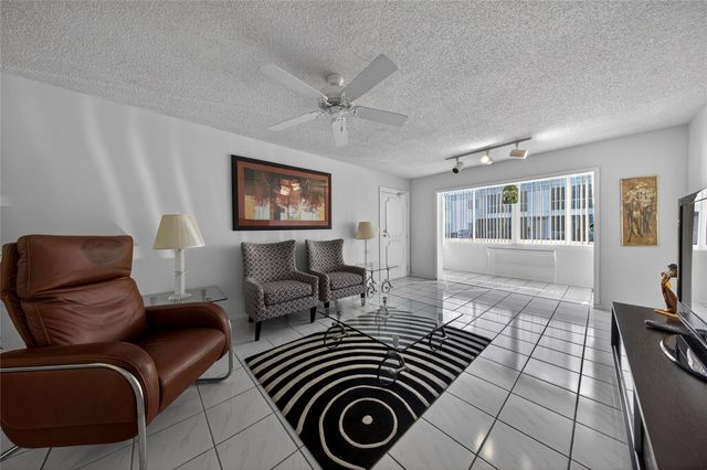 6253 Bay Club Drive 1, Fort Lauderdale, FL 33308