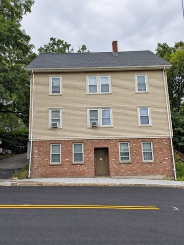 2 Shawmut Ave 2, Marlborough, MA 01752