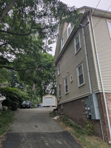 2 Shawmut Ave 2, Marlborough, MA 01752
