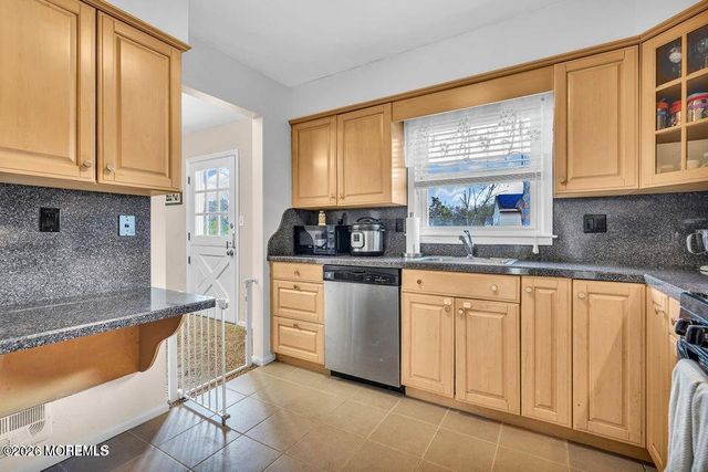 1111 Glenwood Road, Toms River, NJ 08753