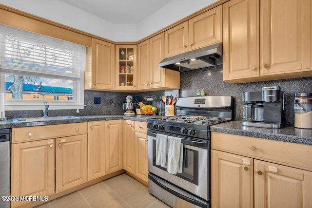 1111 Glenwood Road, Toms River, NJ 08753