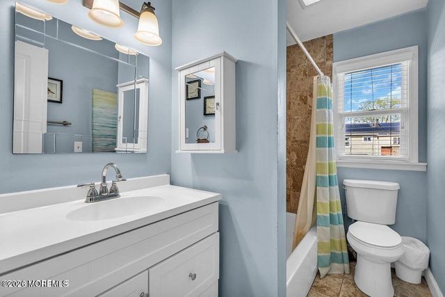 1111 Glenwood Road, Toms River, NJ 08753