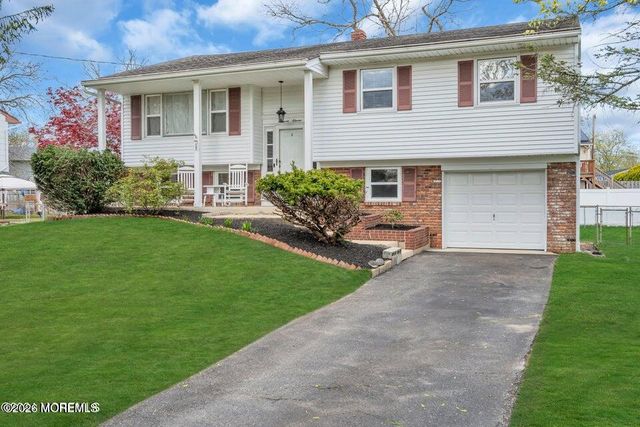 1111 Glenwood Road, Toms River, NJ 08753