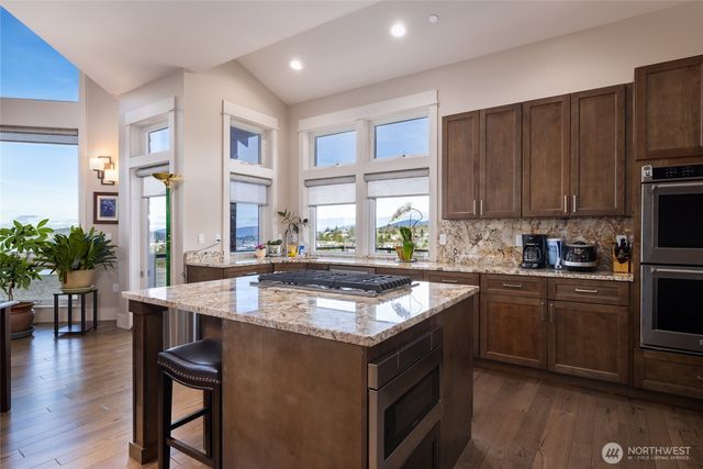 4309 Marine Crest Place, Anacortes, WA 98221