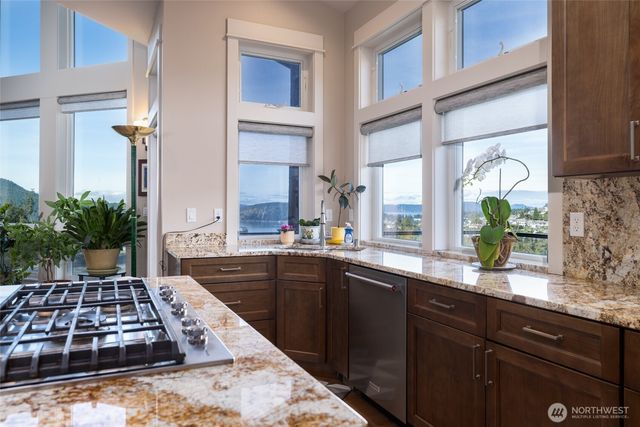 4309 Marine Crest Place, Anacortes, WA 98221