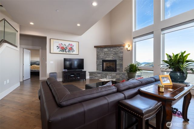4309 Marine Crest Place, Anacortes, WA 98221
