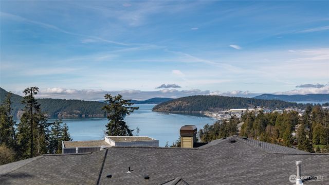 4309 Marine Crest Place, Anacortes, WA 98221