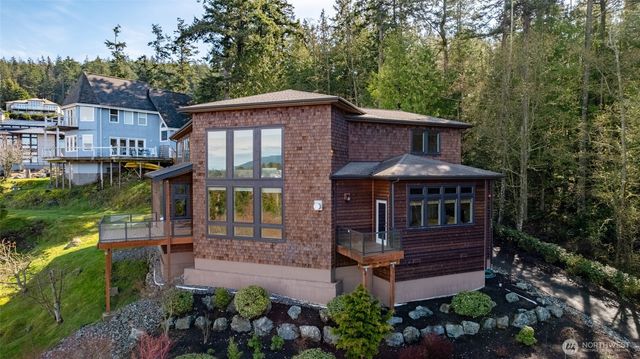 4309 Marine Crest Place, Anacortes, WA 98221