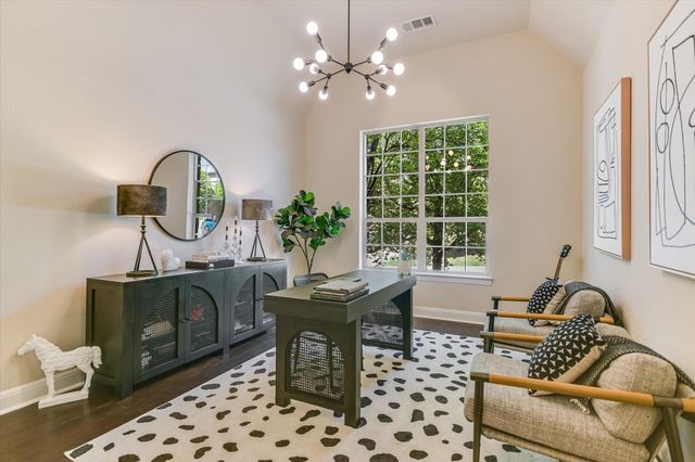 8813 Fescue LN, Austin, TX 78738