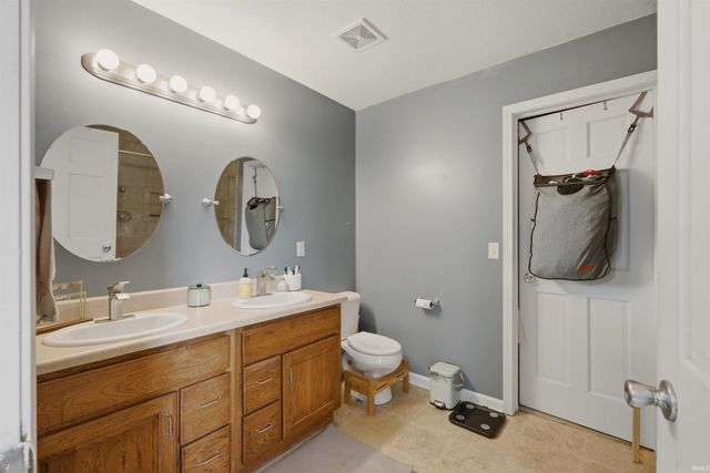 12311 Cliff View Court, Fort Wayne, IN 46818