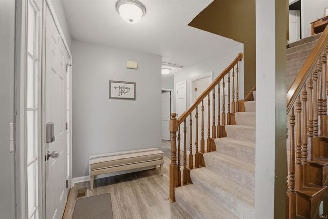 12311 Cliff View Court, Fort Wayne, IN 46818