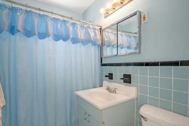 152 Meagher Avenue, Bronx, NY 10465