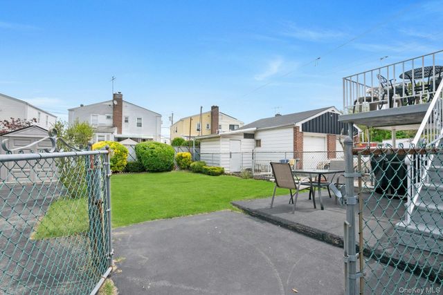 152 Meagher Avenue, Bronx, NY 10465