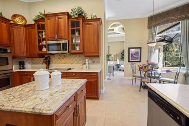 1720 Cassville Avenue, Vero Beach, FL 32966