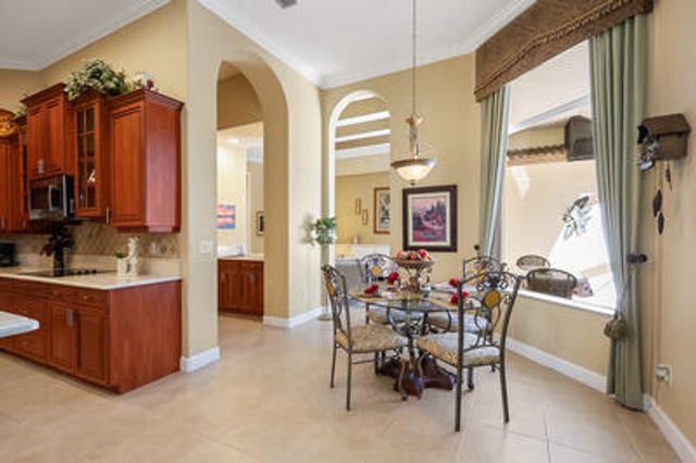 1720 Cassville Avenue, Vero Beach, FL 32966