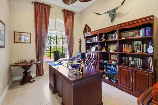 1720 Cassville Avenue, Vero Beach, FL 32966