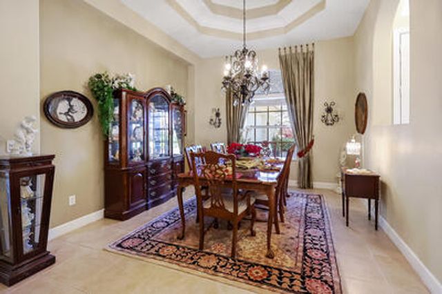 1720 Cassville Avenue, Vero Beach, FL 32966