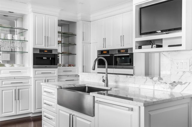 1801 Lavaca ST 12GHJ, Austin, TX 78701