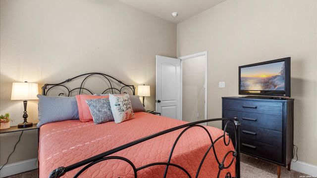 2137 Pioneer Pass, Seguin, TX 78155