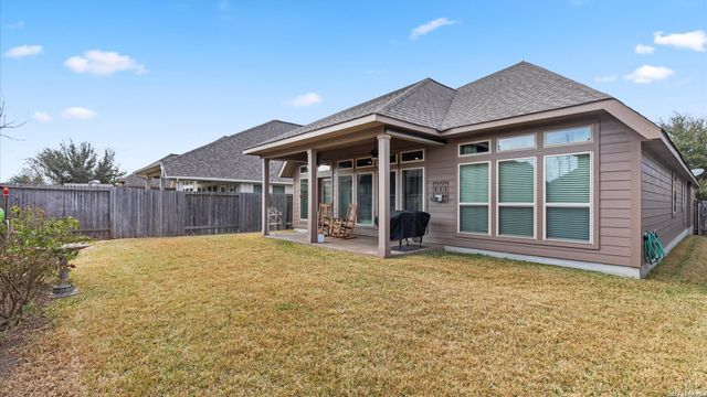 2137 Pioneer Pass, Seguin, TX 78155