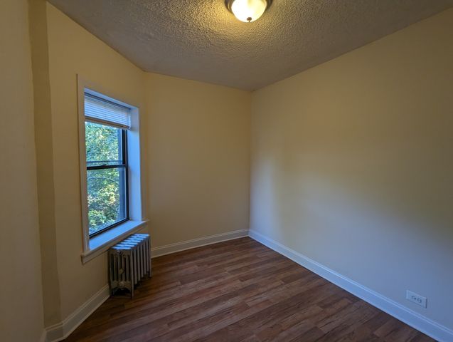 1742 N Humboldt Boulevard 402, Chicago, IL 60647