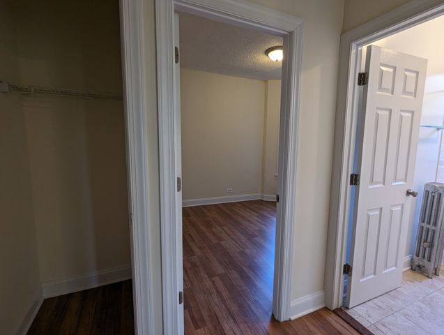 1742 N Humboldt Boulevard 402, Chicago, IL 60647