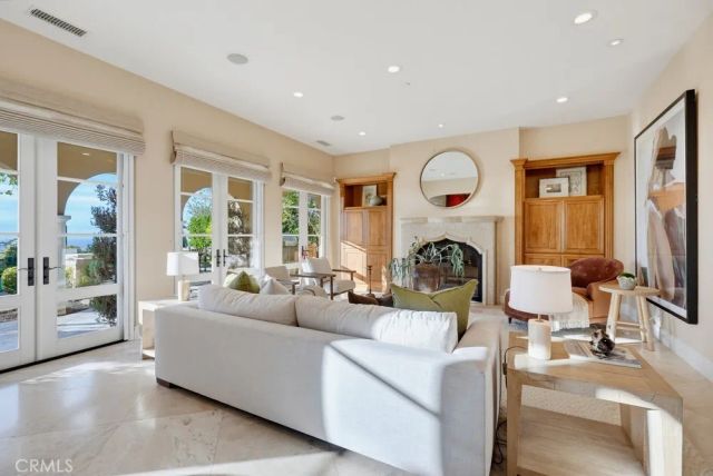 31 Overlook, Newport Coast, CA 92657