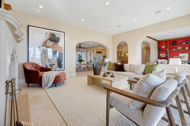 31 Overlook, Newport Coast, CA 92657