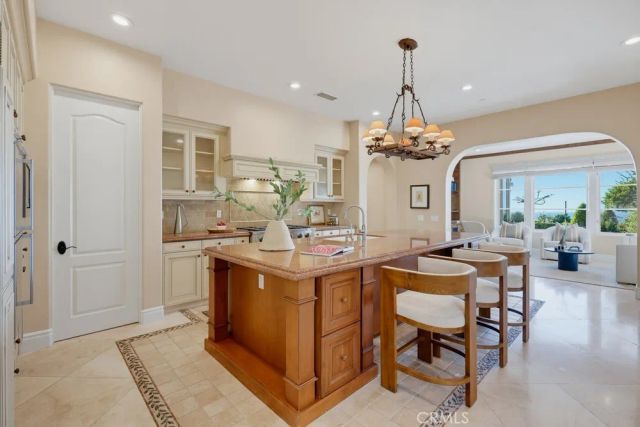 31 Overlook, Newport Coast, CA 92657